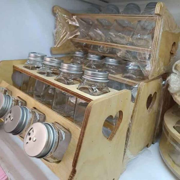 استند مکارتی ایستاده 8 عددی جدید از منصف لند