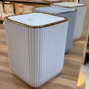 سطل بادبزنی چهارگوش سفید زبرا از منصف لند